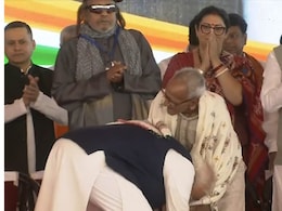 शुभेंदु की शपथ में जिस बुजुर्ग के पीएम मोदी ने पैर छुए, वो कौन हैं? जानिए माखनलाल सरकार के बारे में