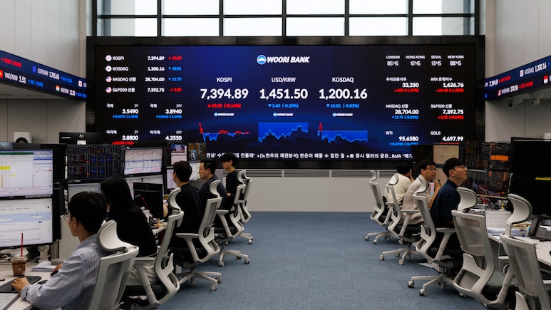 Korean Stocks Surge 100% In 2026 To Surpass Dotcom Era Gains