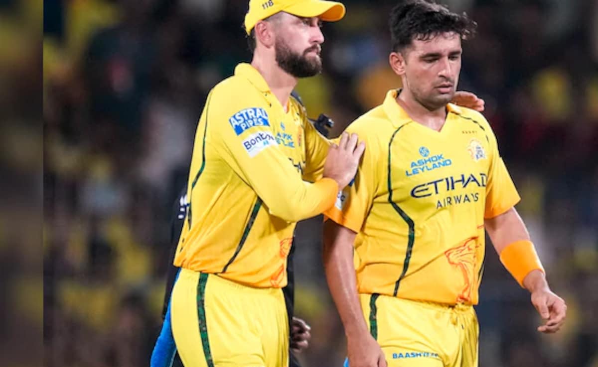 भुवनेश्वर, हेजलवुड पीछे छूटे, CSK का यह पेसर बन रहा नया डेथ ओवर मास्टर, अगरकर फिर देंगे मौका?
