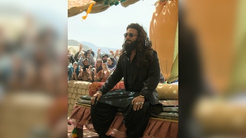 रणवीर सिंह पोस्ट-कोविड दौर में 3700 करोड़ क्लब में पहुंचने वाले भारत के पहले सुपरस्टार बने