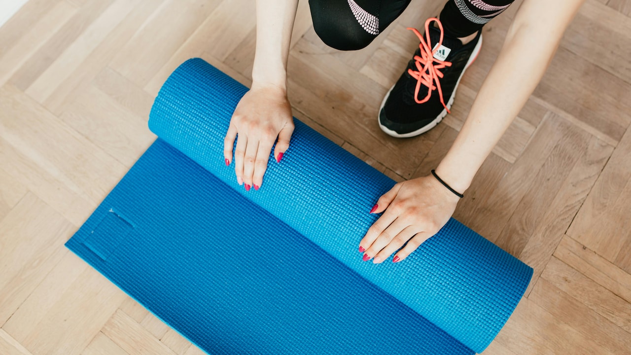 Yoga Gear Solved: How To Pick The Right Mat For Comfort, Grip, And Performance Yoga Gear Solved: How To Pick The Right Mat For Comfort, Grip, And Performance