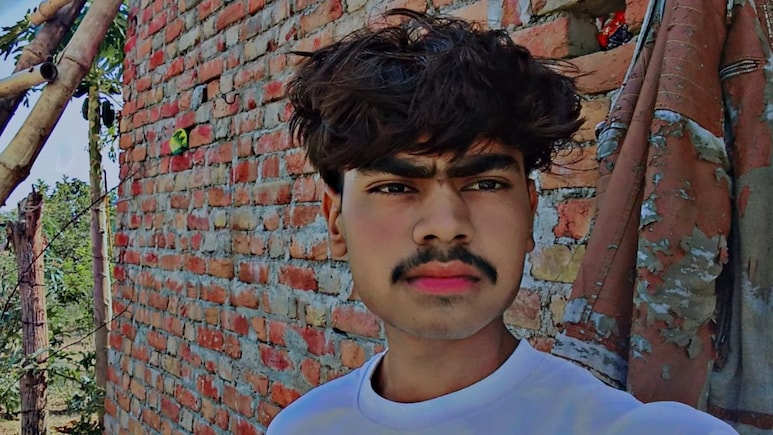 UP News: खुशियों भरे भविष्य का दर्दनाक अंत; टीसी लेकर लौट रहे दो होनहार छात्रों को बस ने रौंदा, मौके पर ही मौत