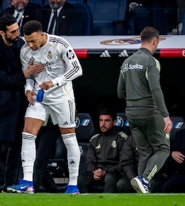Benched Kylian Mbappe Complains Alvaro Arbeloa Said He Was Fourth Forward