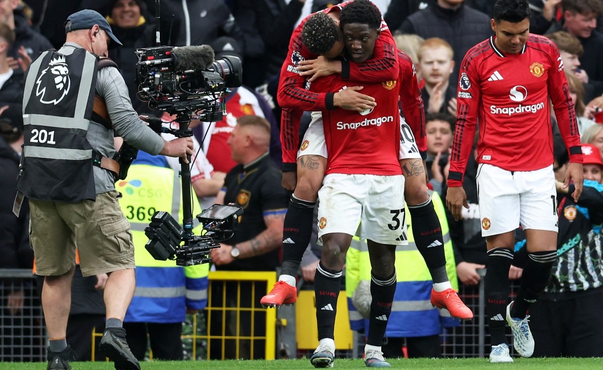 Manchester United Beat Liverpool 3-2 To Secure UEFA Champions League Qualification