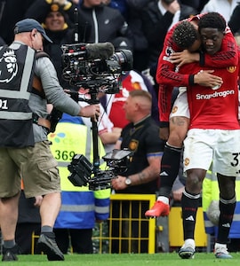 Manchester United Beat Liverpool 3-2 To Secure UEFA Champions League Qualification