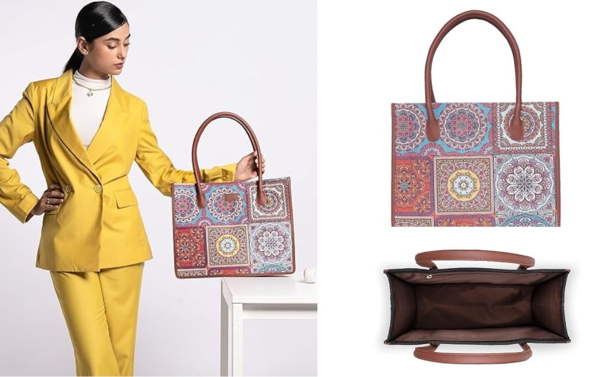 What Type Of Bag Should A Working Woman Carry Every Day