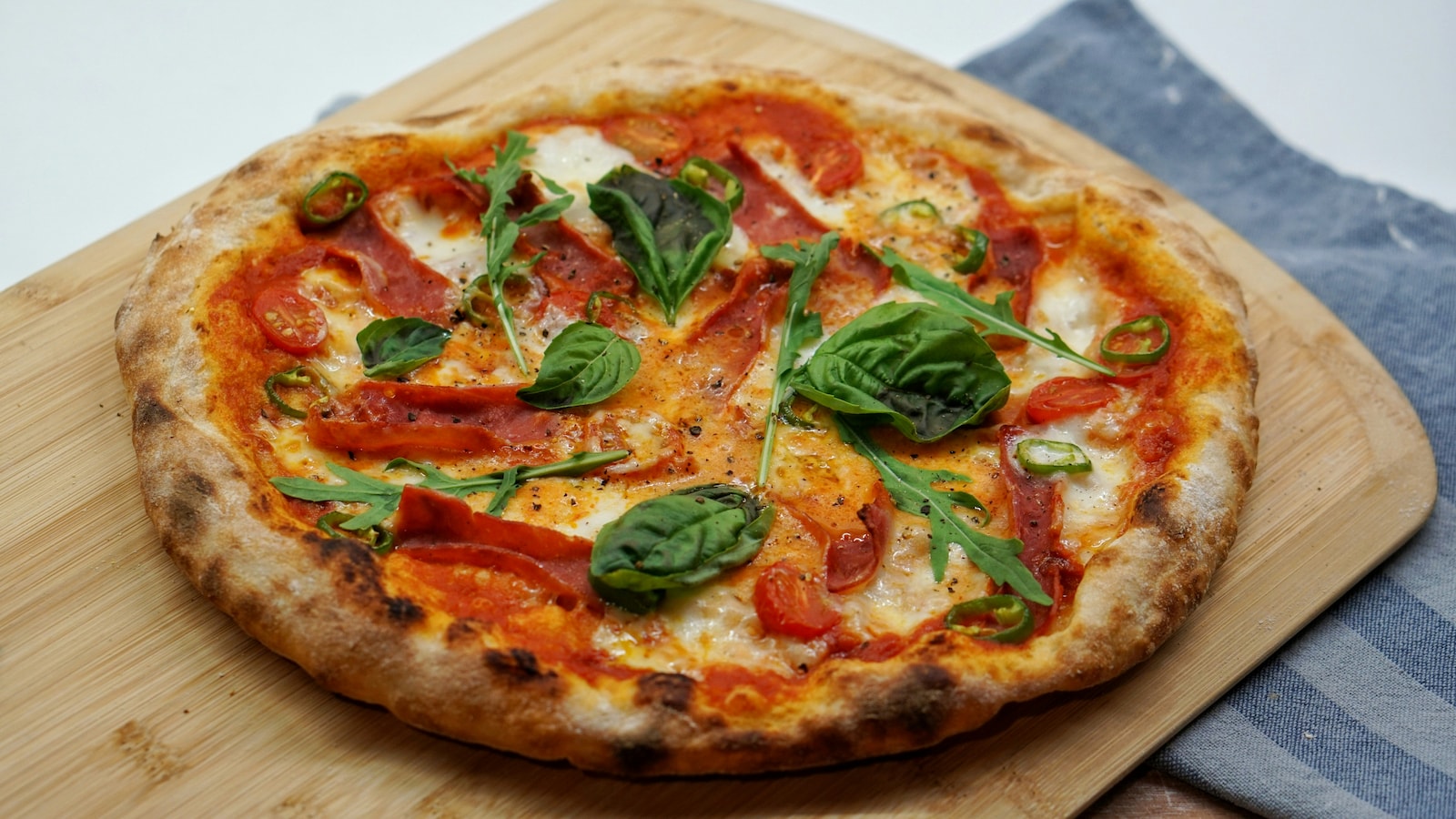 The 8 Best Pizza Places in Delhi NCR You Need to Visit Right Now