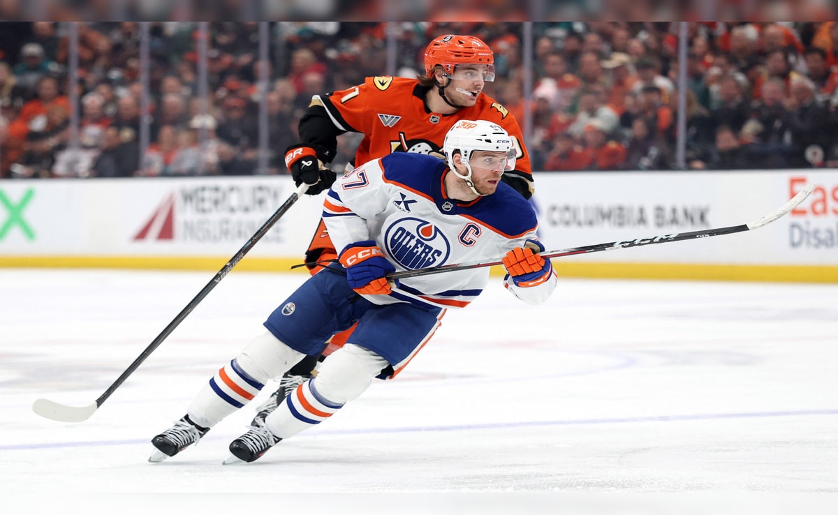 NHL Rumors: Connor McDavid’s Future With Edmonton Oilers Faces Growing Questions After Pierre LeBrun Report