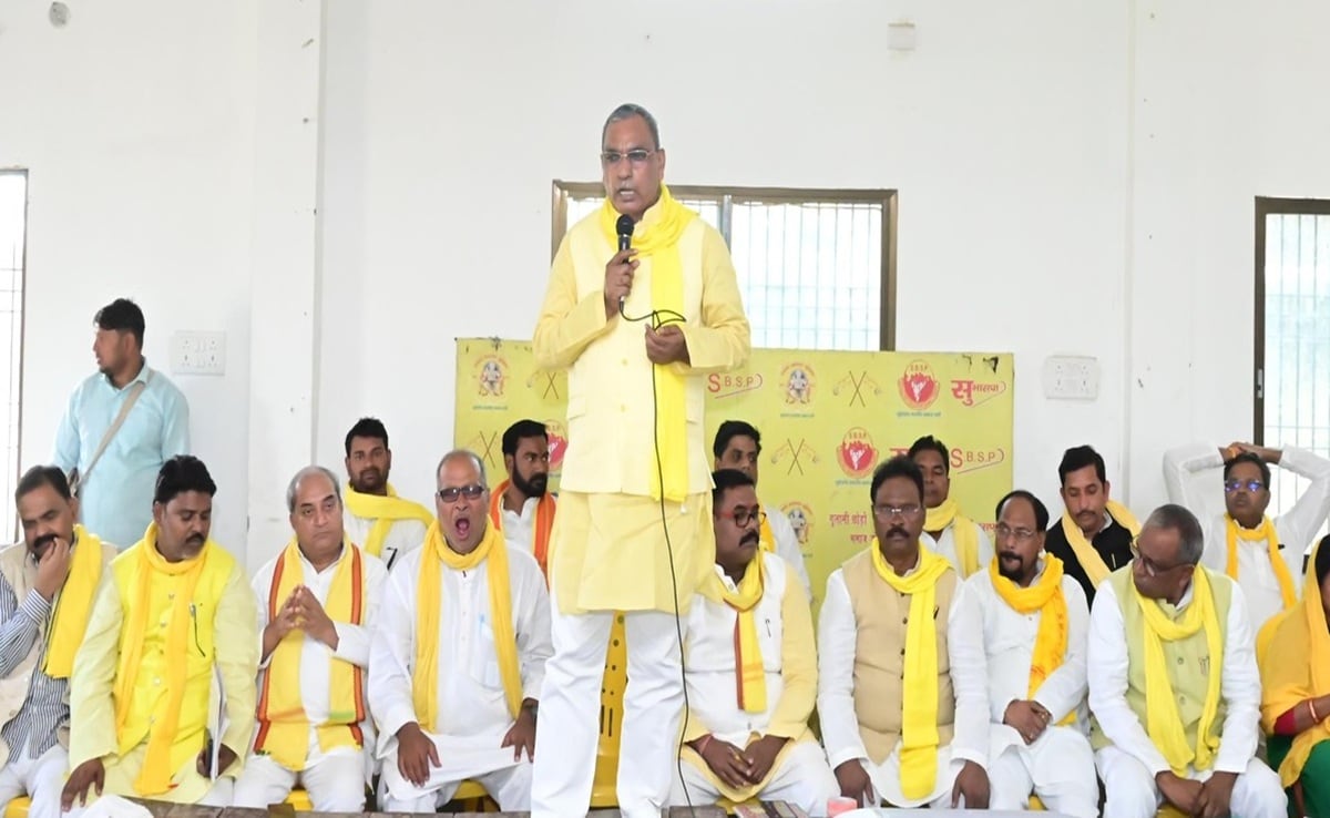 'पहले मुगलों फिर अंग्रेजों की सेना में भर्ती होकर यादवों ने मारा और अब...' ओपी राजभर के बयान से सियासत गर्म