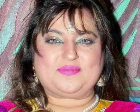 &lsquo;बाप पे मत जाना&rsquo; कहने वाली डॉली बिंद्रा का ट्रांसफॉर्मेंशन देख लगेगा झटका, फैंस बोले- कितना वजन कम कर लिया