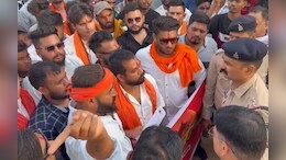 'फेक मैरिज इवेंट' से मचा बवाल, हिंदू युवा मंच ने कहा- पहले अपनी बेटी की नकली शादी करके दिखाए&nbsp;