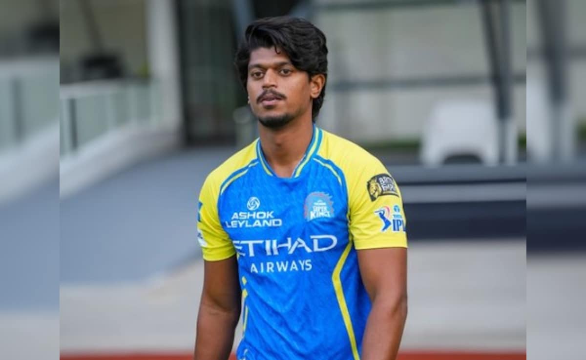 CSK की नहीं कम हो रही हैं मुसीबतें, 28 वर्षीय खिलाड़ी का टूटा पैर, IPL से हुआ बाहर