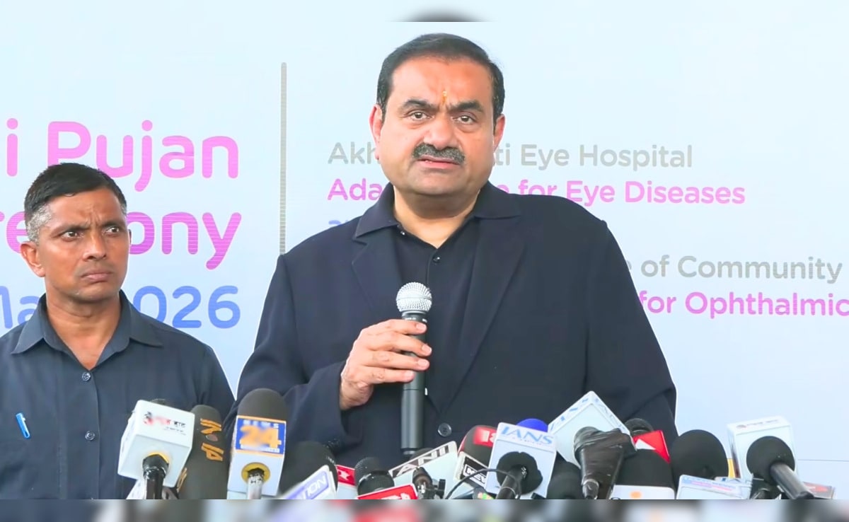'हर बिहारी को बिहार में ही मिले रोजगार, सरकार को अदाणी ग्रुप का रहेगा पूरा सहयोग', सारण में बोले गौतम अदाणी 
