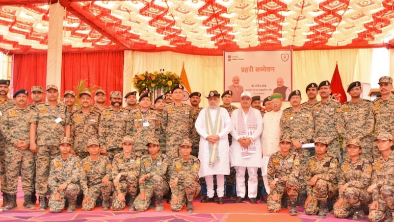 अमित शाह का बीकानेर दौरा, सीमा चौकी पर प्रहरी सम्मेलन को किया संबोधित, महिला बैरकों का ई-लोकार्पण