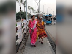 भंसार के नियमों ने बढ़ाई नेपाल के लोगों की परेशानी, 5000 तक की खरीद पर टैक्स नहीं लेने की मांग