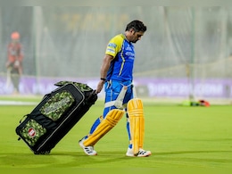IPL 2026: 'मैं आपको बताता हूं', क्या धोनी अगले सीजन में खेलेंगे? कोच के बयान ने खत्म कर दी बहस