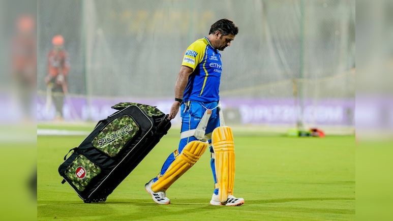 IPL 2026: 'मैं आपको बताता हूं', क्या धोनी अगले सीजन में खेलेंगे? कोच के बयान ने खत्म कर दी बहस