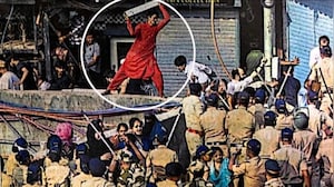 Mumbai Demolition Row: 18 Arrested In Bandra Stone-Pelting Case