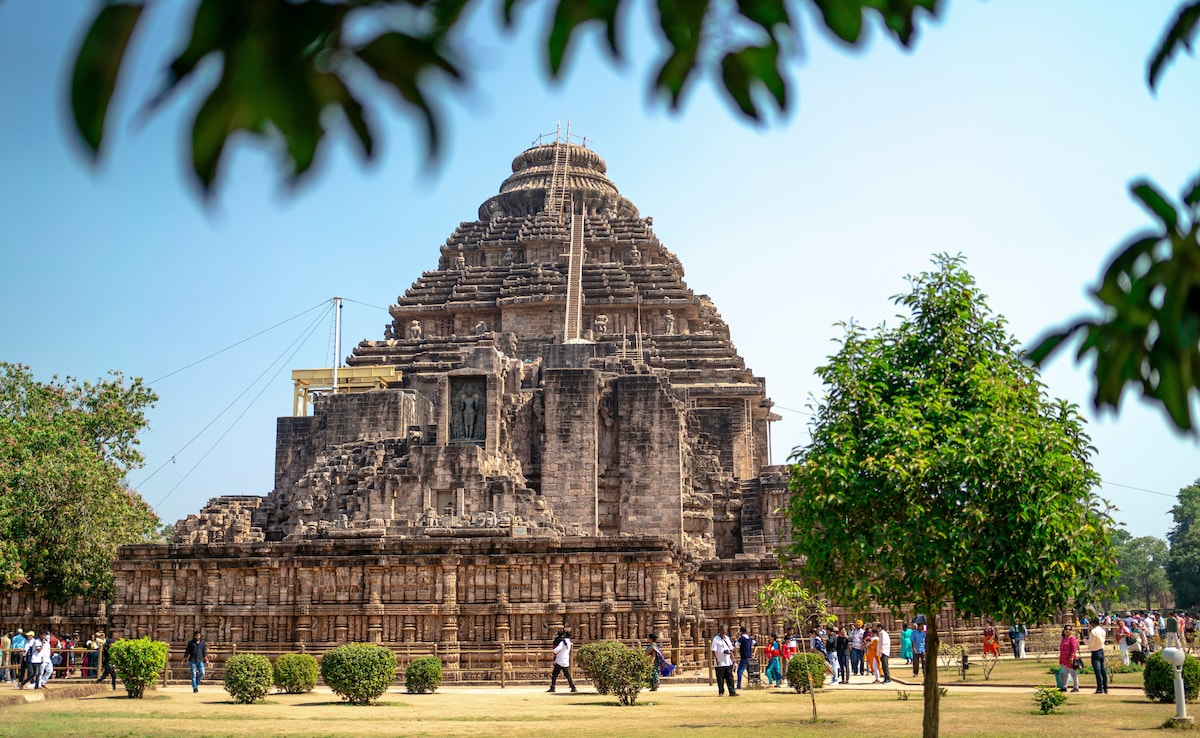 What Makes Konark Sun Temple A Must-Visit For History Lovers?