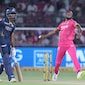 RR vs GT LIVE Score, IPL 2026: RR Coach Steps In After Jofra Archers Disastrous 1st Over Against Shubman Gills GT