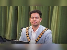 UK के सबसे यंग मेयर तुषार कुमार कितने पढ़े-लिखे? 20 साल की उम्र में बने काउंसलर, अब रच दिया इतिहास