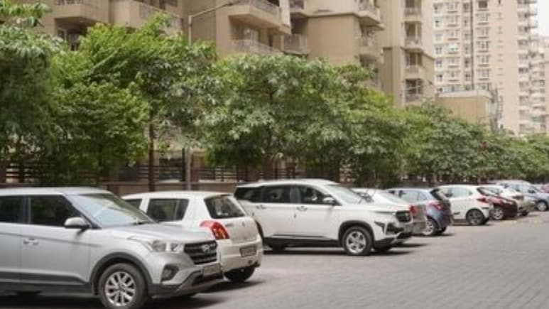 बिल्डर ने दे दी छोटी पार्किंग तो क्या करें? जानिए RERA और अपना कानूनी अधिकार