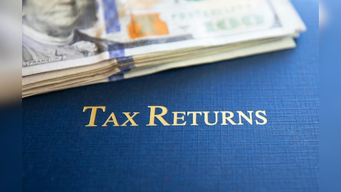 Switching From Old Tax Regime To New Tax Regime? Key Difference, Deductions You Should Know &mdash; Explained
