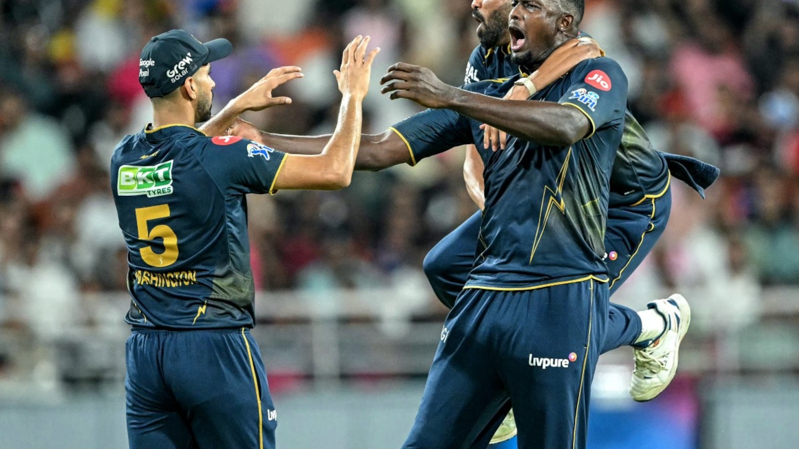 Gujarat Titans Told To Use Stunning Tactic, Drop Rs 18 Crore Star In IPL Final Against RCB