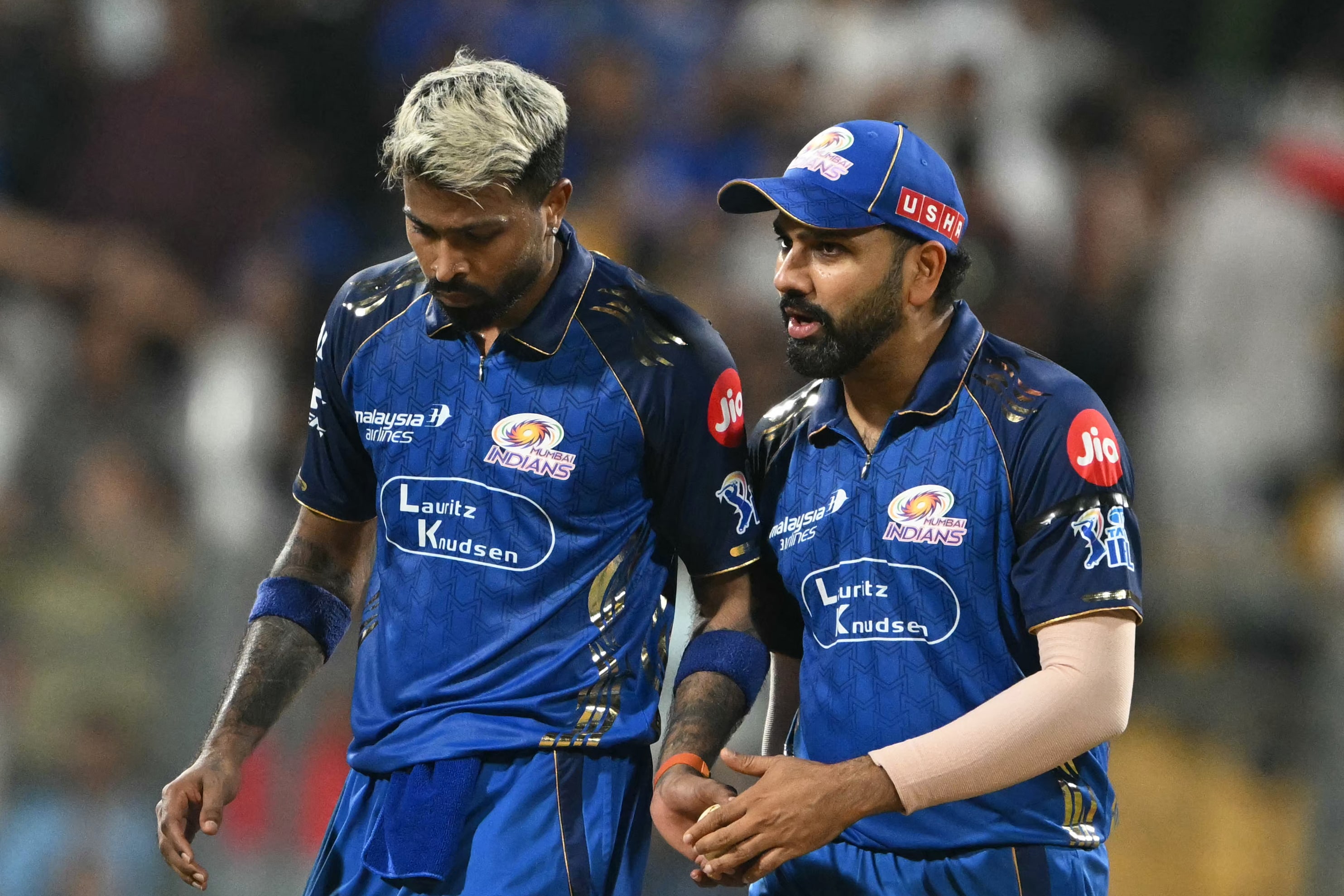 Hardik To Quit Mumbai Indians, Rohit's 'Blessings' Crucial For Next Captain