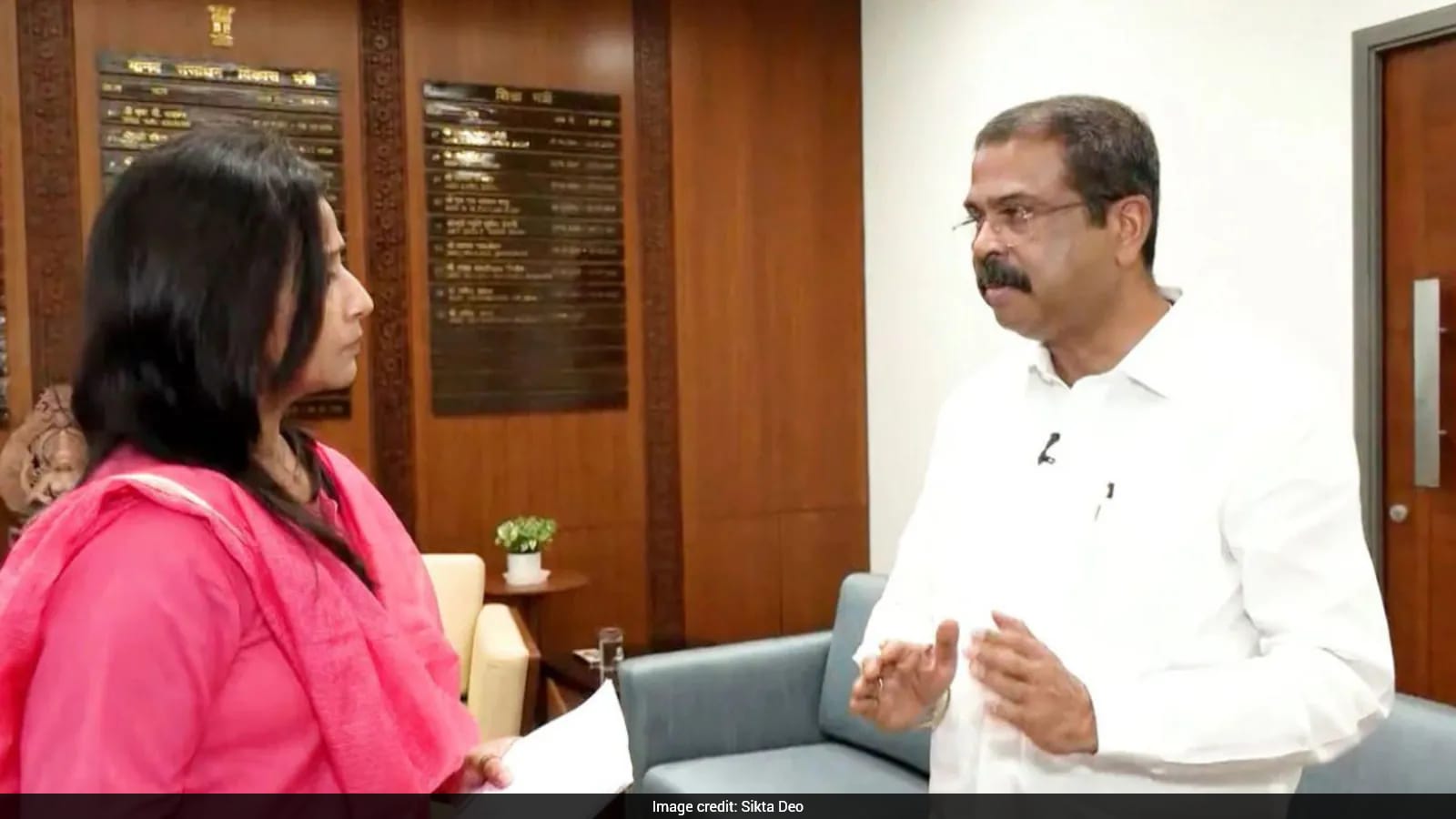 “No Need To Panic”: Education Minister Dharmendra Pradhan Clarifies CBSE Three-Language Rule