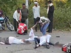 Road accident: खुशियां मातम में तब्दील, दूल्हे के टीके से पहले ममेरे भाई समेत तीन की मौत