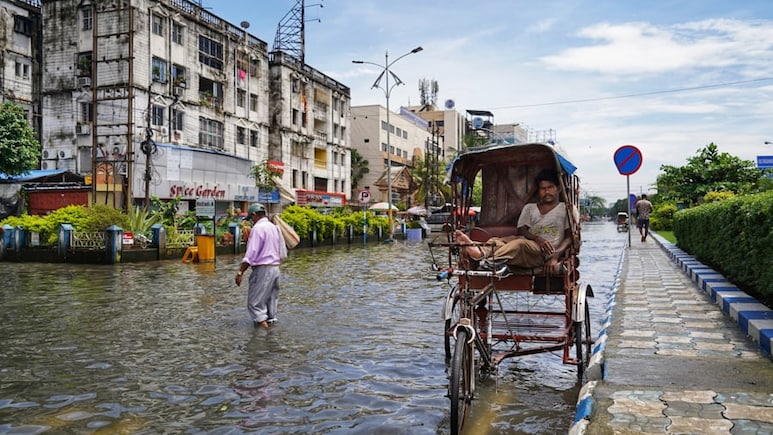 Delhi-NCR Under Thunderstorm-Led Wet Spell, Heatwave Alert Issued For South: Check IMD's Forecast