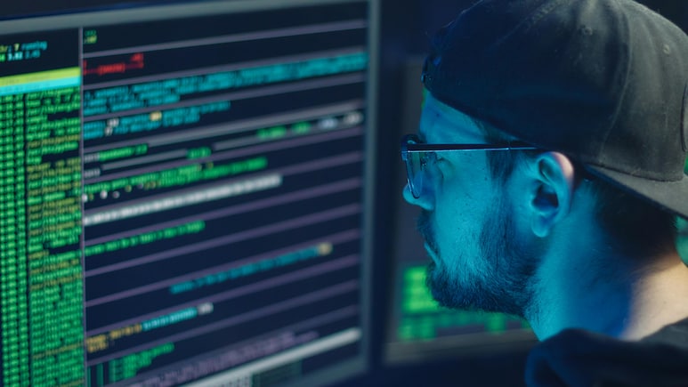 Cyber Security Expert कैसे बनते हैं, क्&zwj;या करनी होती है पढ़ाई, कितनी कमाई