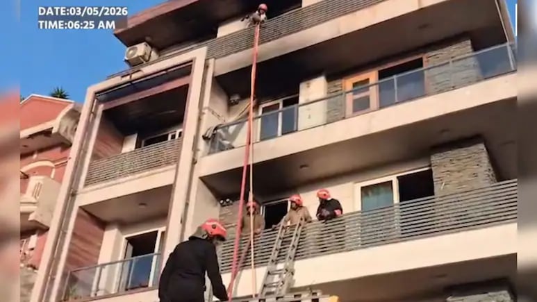 Delhi Fire: राजधानीत अग्नितांडव! एसीने केला घात, झोपेतच 9 जणांचा कोळसा, मृतदेहांची भयंकर अवस्था