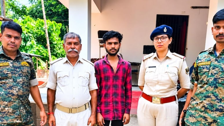 बिहार: परीक्षा से आ रही छात्रा पर एक्स-बॉयफ्रेंड का हमला, टोटो से खींचकर चाकू से आधा दर्जन जगहों पर गोदा