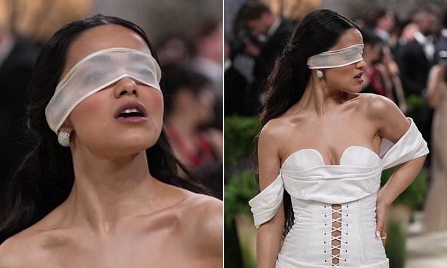 Rachel Zegler's 'Jaw Movements' At Met Gala Spark Debate Online. Here's Why