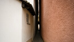 Which Is The Narrowest Street In The World?