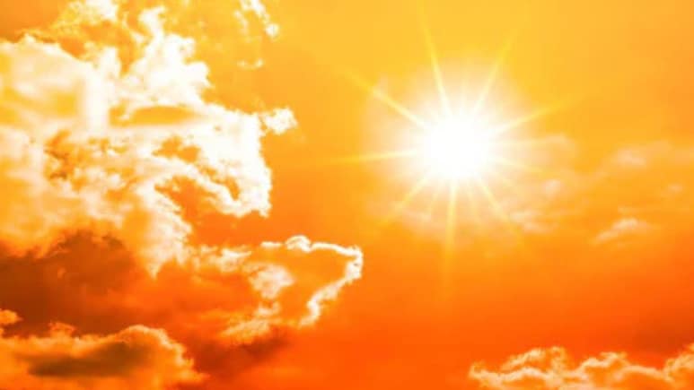 Rajasthan Weather: राजस्&zwj;थान में तपने लगे सूर्यदेव, बाड़मेर में 48.3 ड&zwj;िग्री सेल्&zwj;स&zwj;ियस पहुंचा तापमान