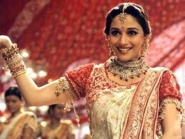 4-Month-Pregnant Madhuri Dixit 'Struggled With Fever' During <i>Dola Re</i> Shoot, Reveals Dancer