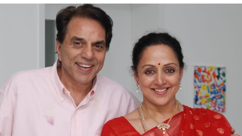 Hema Malini To Receive Dharmendra&rsquo;s Padma Vibhushan In Delhi, Calls It &lsquo;An Emotional Moment&rsquo;