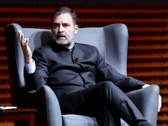राहुल गांधी की विदेश यात्रा पर बीजेपी क्यों सवाल उठा रही है?