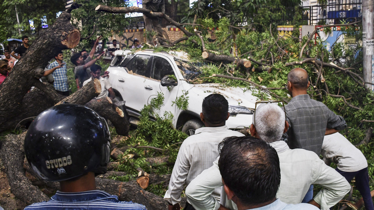 UP Storm Horror: 101 Dead, Widespread Damage Across State