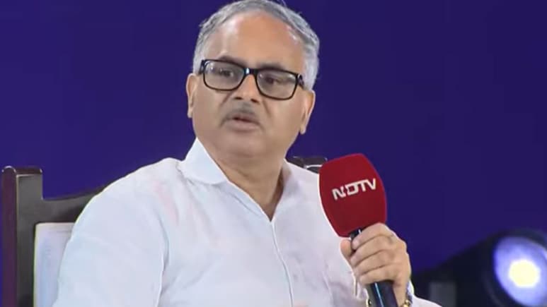NDTV LearnNXT: 'एक तरह की मानसिकता से बाहर आने की जरूरत'.. थ्री लैंग्वेज पॉलिसी पर NCERT चीफ का जवाब