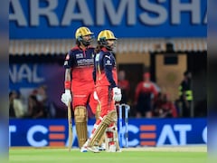 रजत पाटीदार का विस्फोट, कोहली-पंड्या ने भी खेली उपयोगी पारी, RCB ने GT को जीत के लिए दिया 255 रन का लक्ष्य