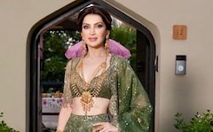 Meet Tabinda Sanpal, <i>Desi Bling</i>'s "Gold Queen" The Internet Is Obsessed With