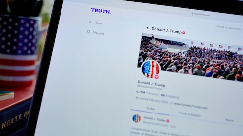 Trump Media Reports $406 Million Q1 Loss Amid Massive Crypto Write-Downs