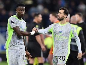 Advantage Arsenal As Manchester City Held In Six-Goal Everton Thriller
