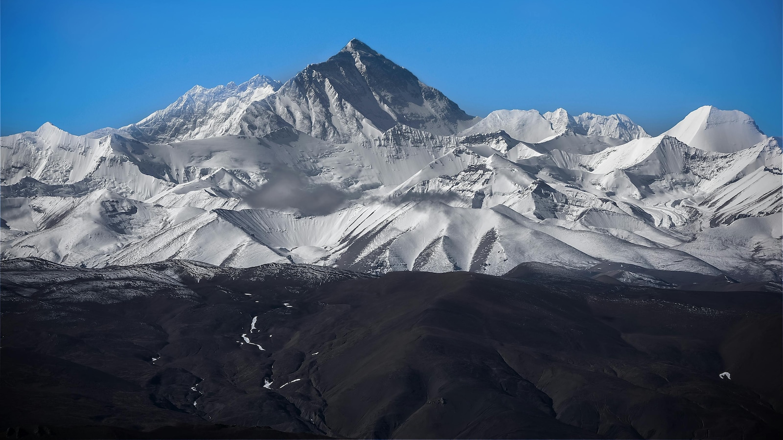 'When Will World Listen?' Woman Who Climbed Mount Everest Says It Is Looking 'Fragile'