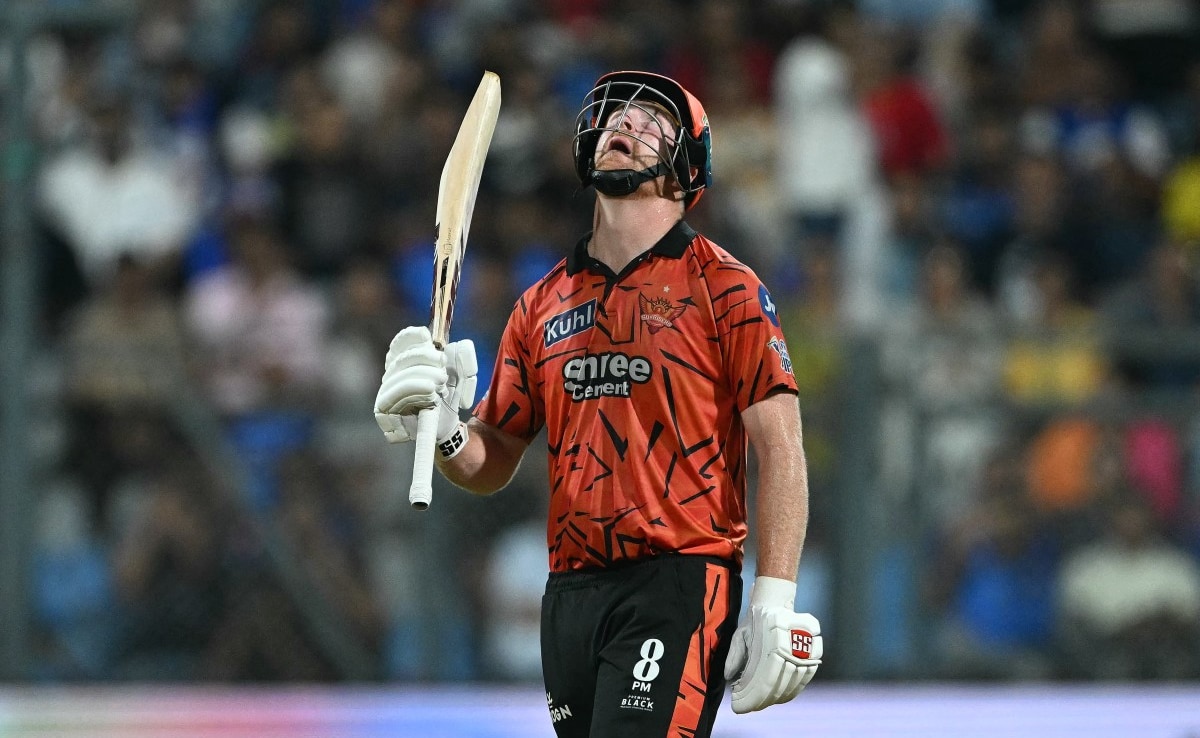 “You’ll Be On Floor”: Did Heinrich Klaasen Warn Fan For Recording His Family?