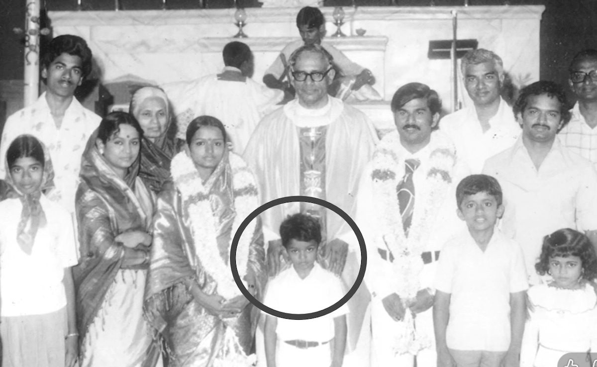 थलापति विजय 6 साल की उम्र में मम्मी-पापा की शादी में हुए थे शामिल, बचपन की फोटो ने खोला बड़ा राज